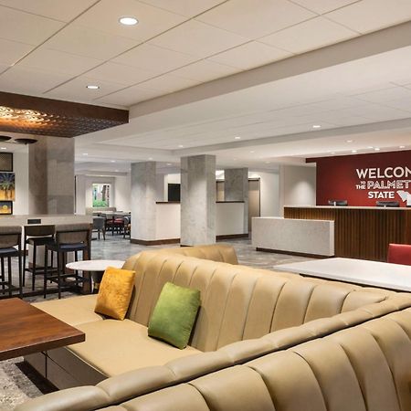 Hampton Inn Columbia-Downtown Historic District Bagian luar foto