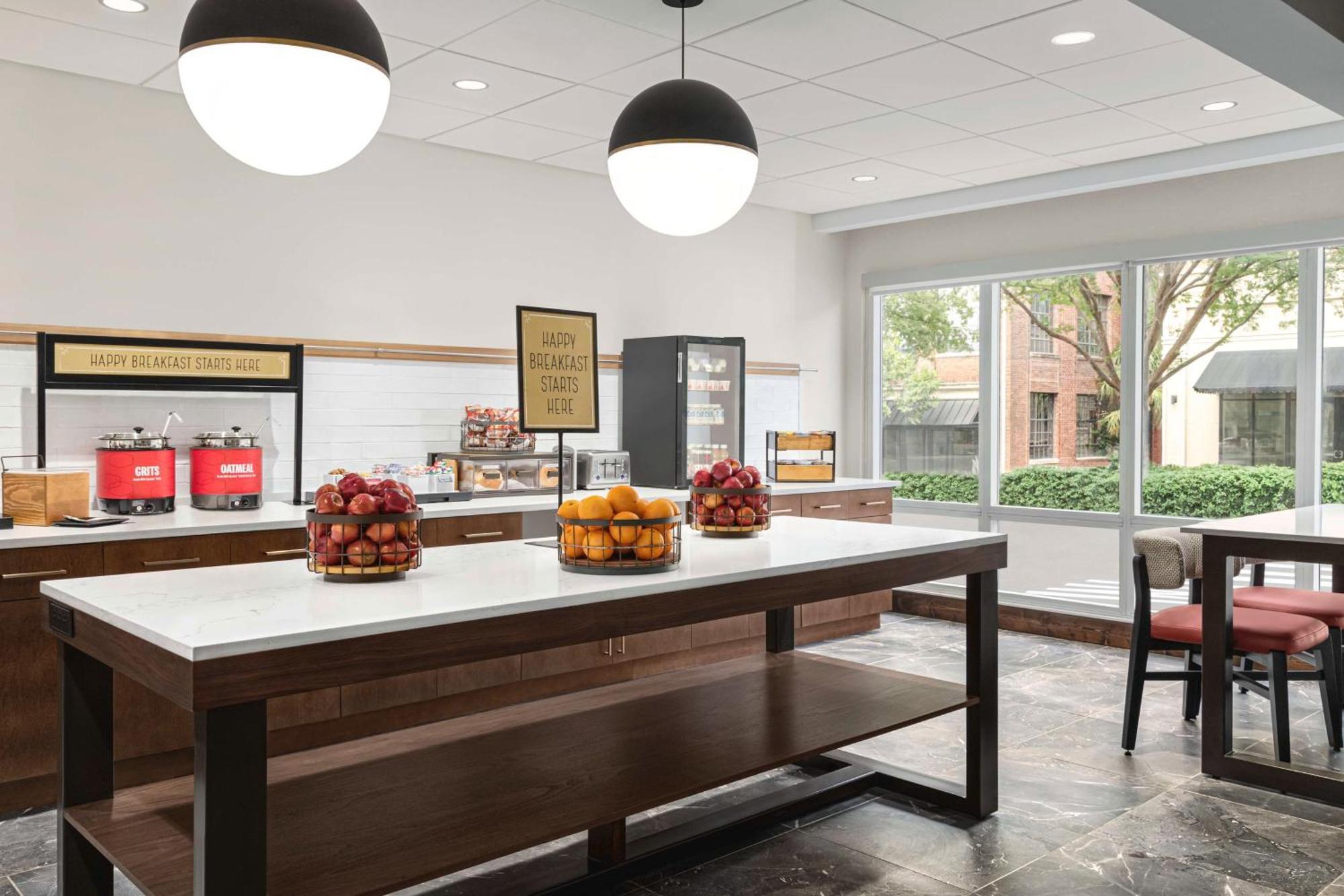 Hampton Inn Columbia-Downtown Historic District Bagian luar foto